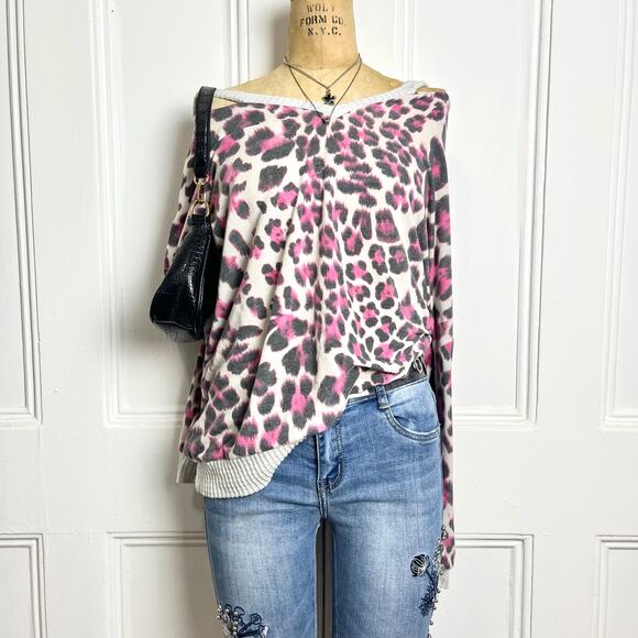 White Birtch Pink & White Leopard Print Long Sleeve Sweater Y2K Size L/XL - Picture 3 of 8